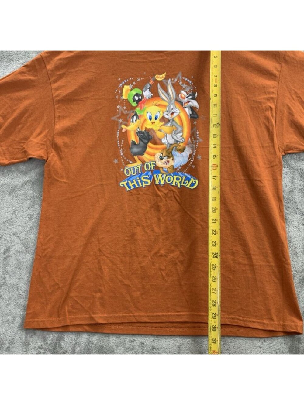 Vintage Looney Tunes Shirt Mens XL Orange Out Of This World Cartoon Characters - Picture 2 of 7